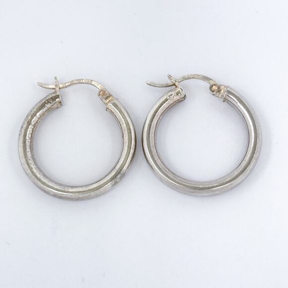 Vintage Sterling Silver 925 Classic Hoop Earrings - Picture 4 of 8